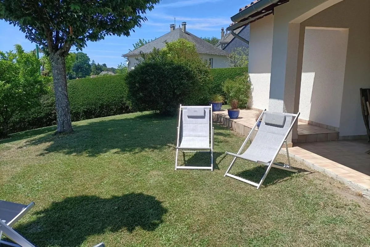 La Maison De Bea Le Rouget Villa